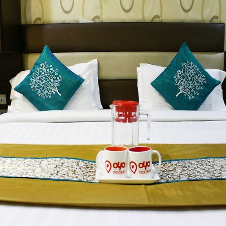 Hotel Crown Royale Dehradun Exterior foto